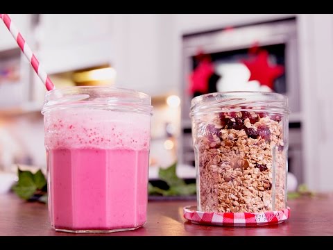 two-ideas-for-healthy-christmas-breakfast---crumbs