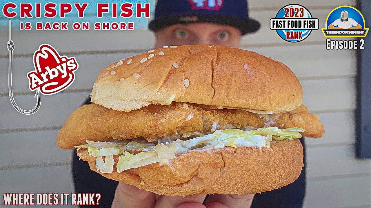 Arby's® Crispy Fish Sandwich Review! 🐟🥪 2023 Fast Food Fish Sandwich