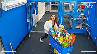 Walmart Shoplifters Caught In The Act, Panic Hits FAST