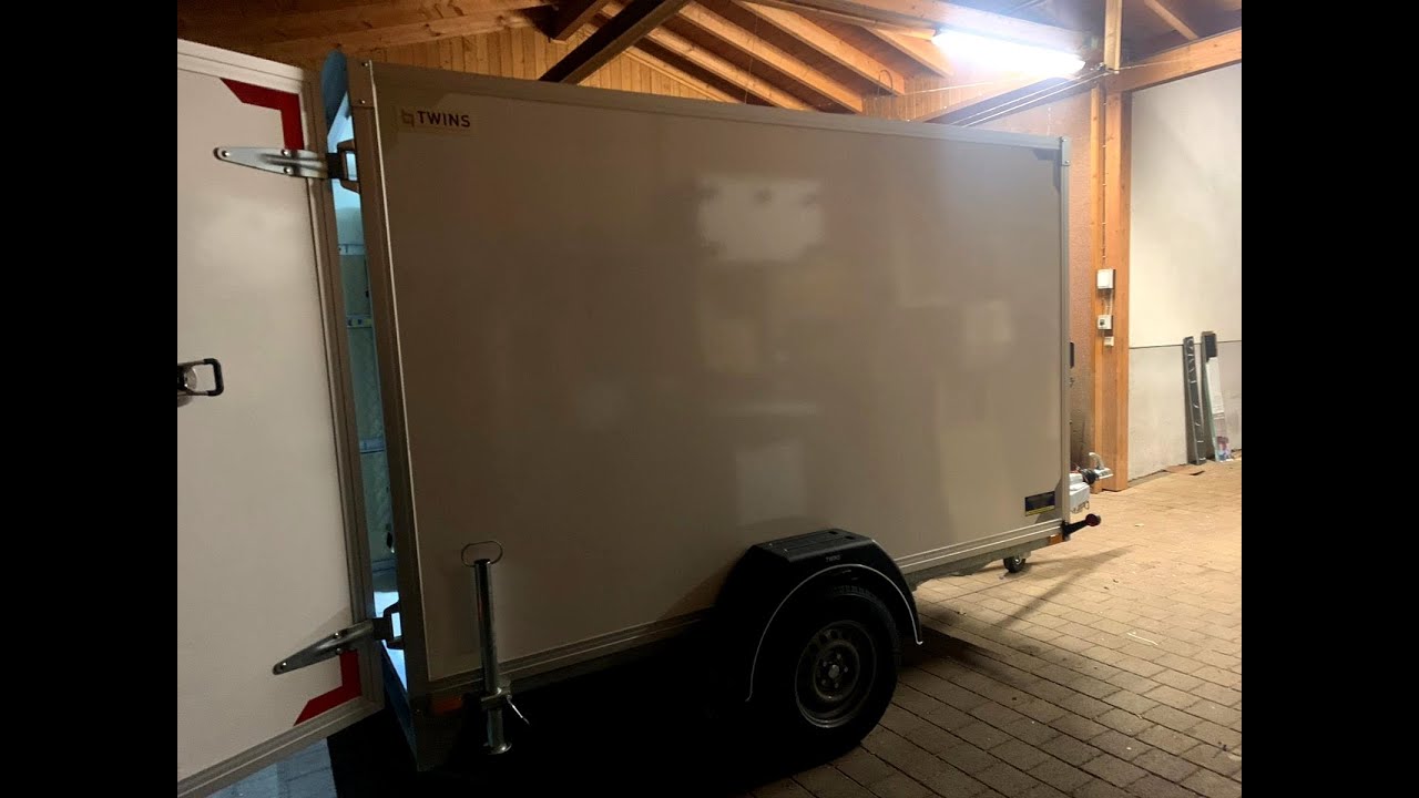 Kofferanhänger, ein paar Tipps worauf beim Kauf zu achten ist. Den Ton etwas lauter stellen.