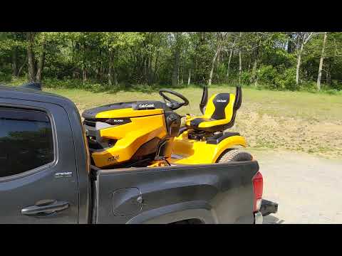 Will a lawn / garden tractor fit in a 3rd Gen Toyota Tacoma