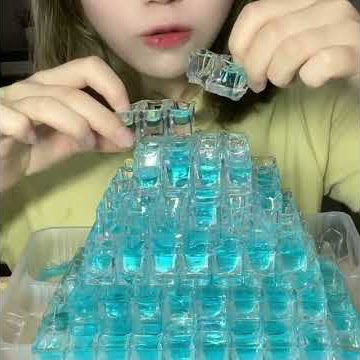 Asmr ice cubes, hard ice eating,akan es batu, ice eating asmr, satisfying sound