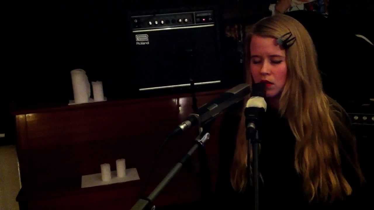 Watch Anna von Hausswolff - Sun Rise (Live session) on YouTube Watch Anna von Hausswolff - Sun Rise (Live session) on YouTube