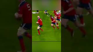 Rugby Player Relocates Shoulder in the Middle of Game