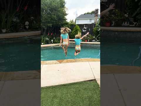 #girls #dance #SISTERS #kids #funny #pool #summer please subscribe for more 🖤🤍🦋🌄