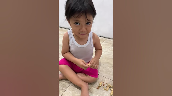 Zee is a peanut for eating, not for you 😅😅😅