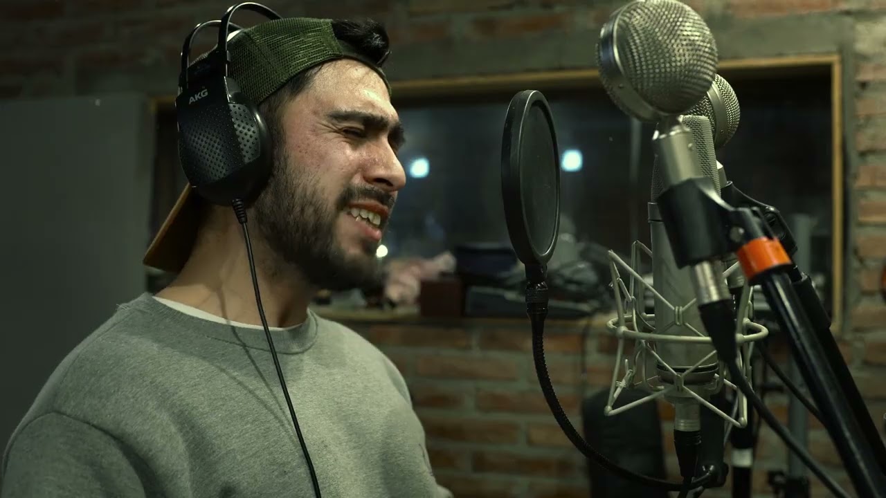 ALBASTARDO - "NAUFRAGANDO"(Video Oficial)