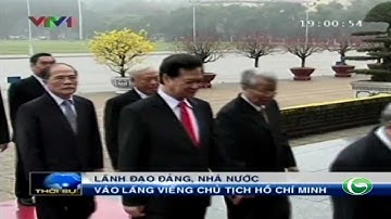 Chủ tịch nước Trương Tấn Sang viếng lăng chủ tịch Hồ Chí Minh