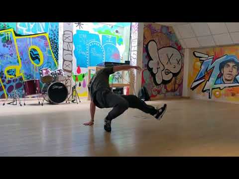 5thElementNi - Breaking Training session