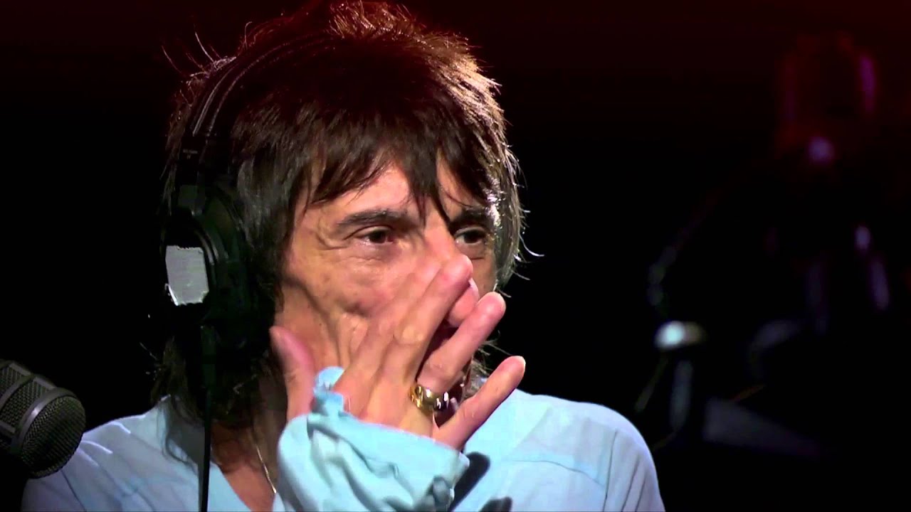 Mick Hucknall on his teeth, Jimmy Reed, and Buddy Guy!