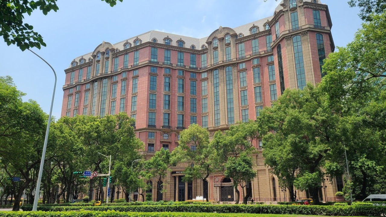 Mandarin Oriental Hotel Taipei Taiwan. Total luxury. Review and Virtual visit.