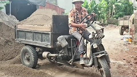 Công nông ba bánh chở cát,  Máy xúc múc cát