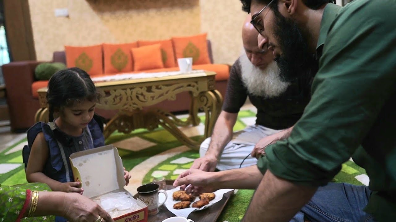 Our New Female Mali Destroyed My 2 Lakh Camera 😱😡 *lut gaya*