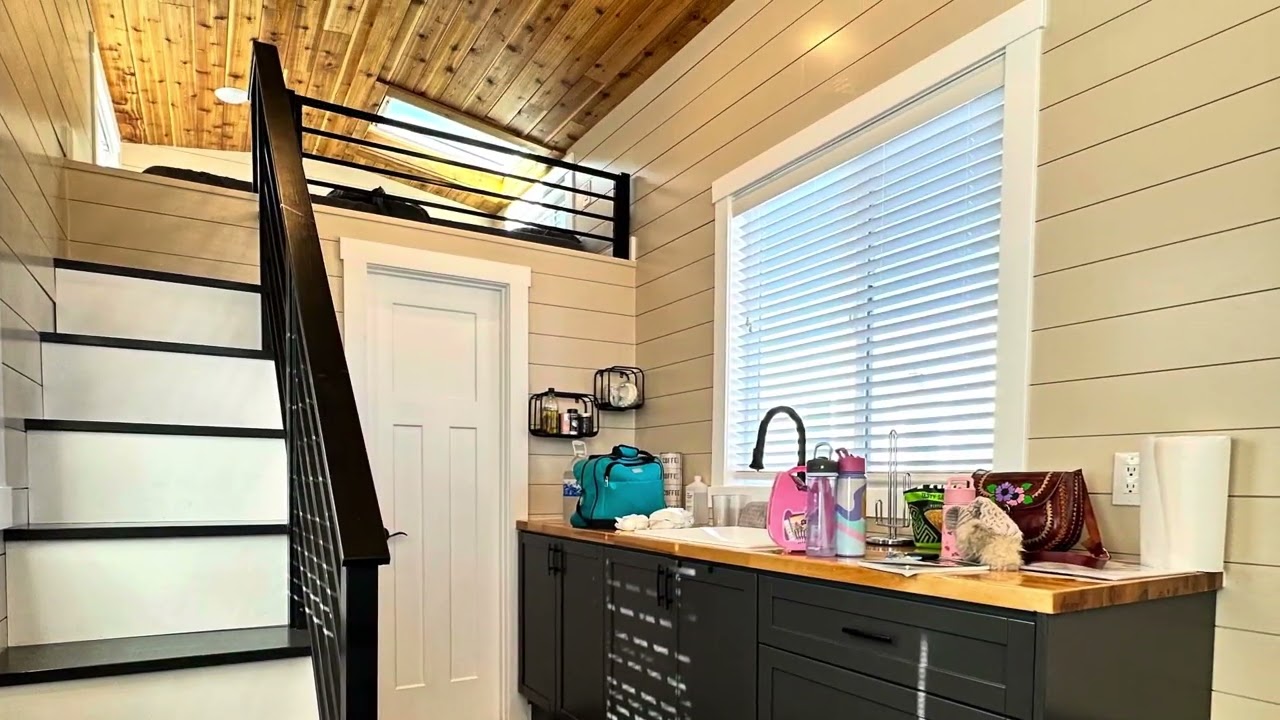 Zion’s Tiny Getaway | Jasper Tiny Home | Apple Valley, UT 