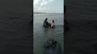 Main Ke Pantai Pare2.