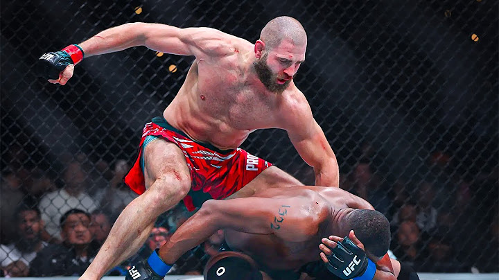 Jiří Procházka vs Jamahal Hill | Brutální ukončení TKO | Český král je zpět.