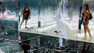 Going inside the art. Every wall is a door. Mirrors Labyrinth and Digital interaction