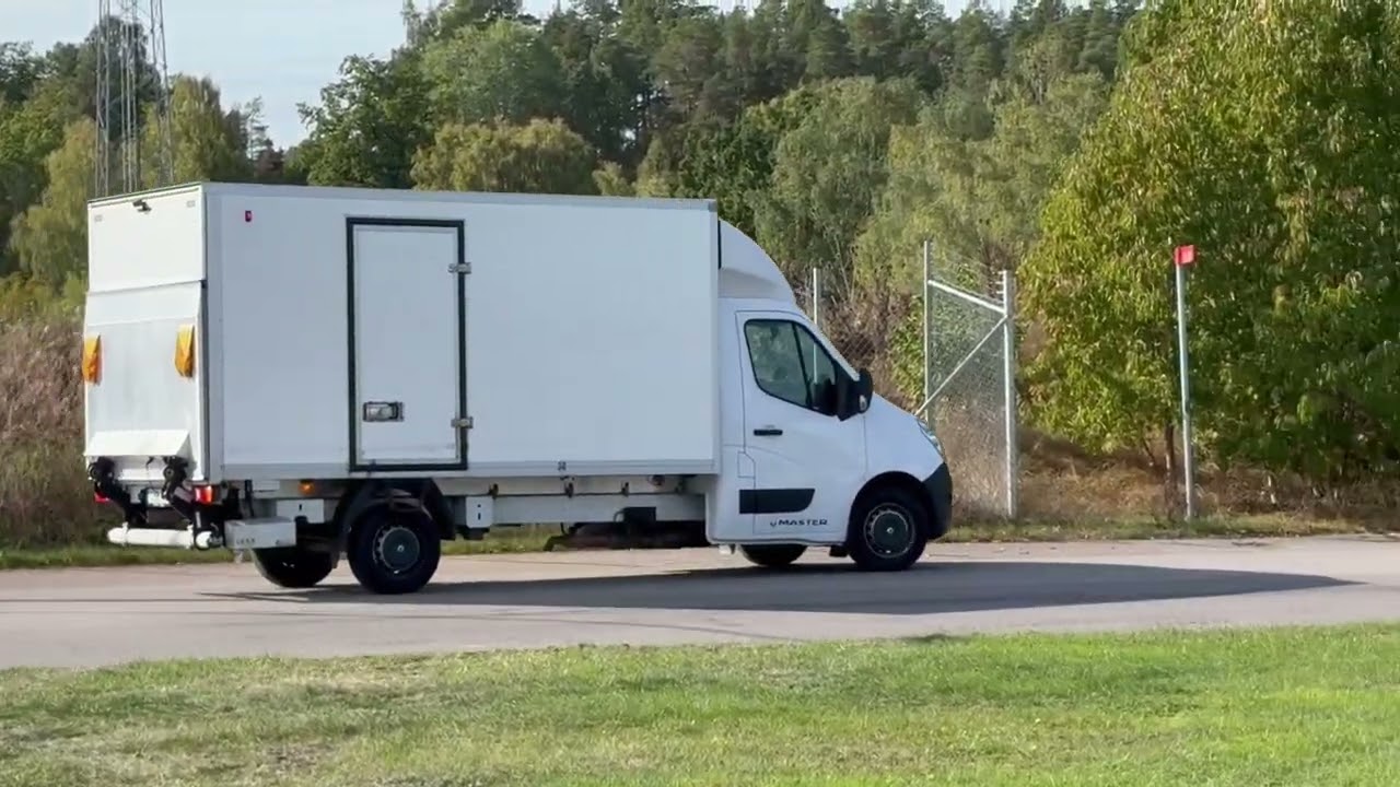 Lätt lastbil RENAULT