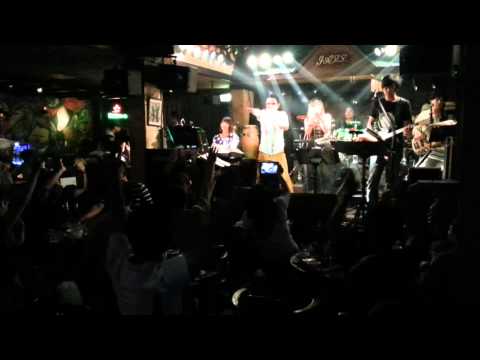 藍色狂想  roxy
