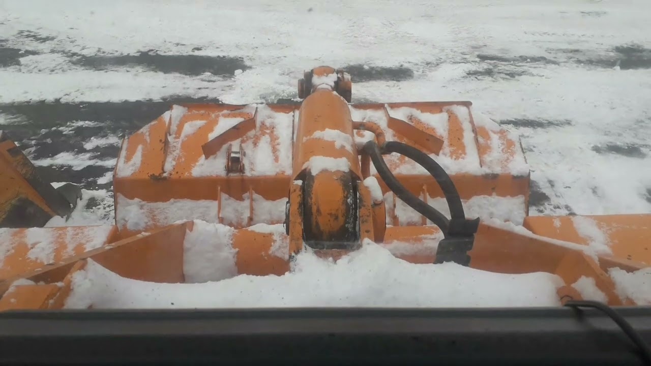 Недочеты Амкодор 332в