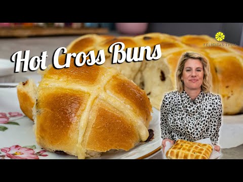 Video: Hot Cross Brötchen Eiscreme existiert und wir konnten an nichts genialeres denken