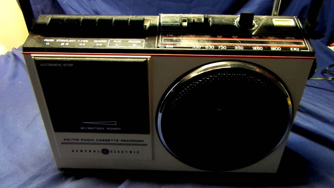 General Electric AM/FM/Cassette player/recorder for sale on Ebay DEMO