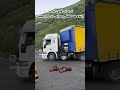 شاخ به شاخ شدن تریلی و سواری در گردنه های ارمنستان به روایت تصویر