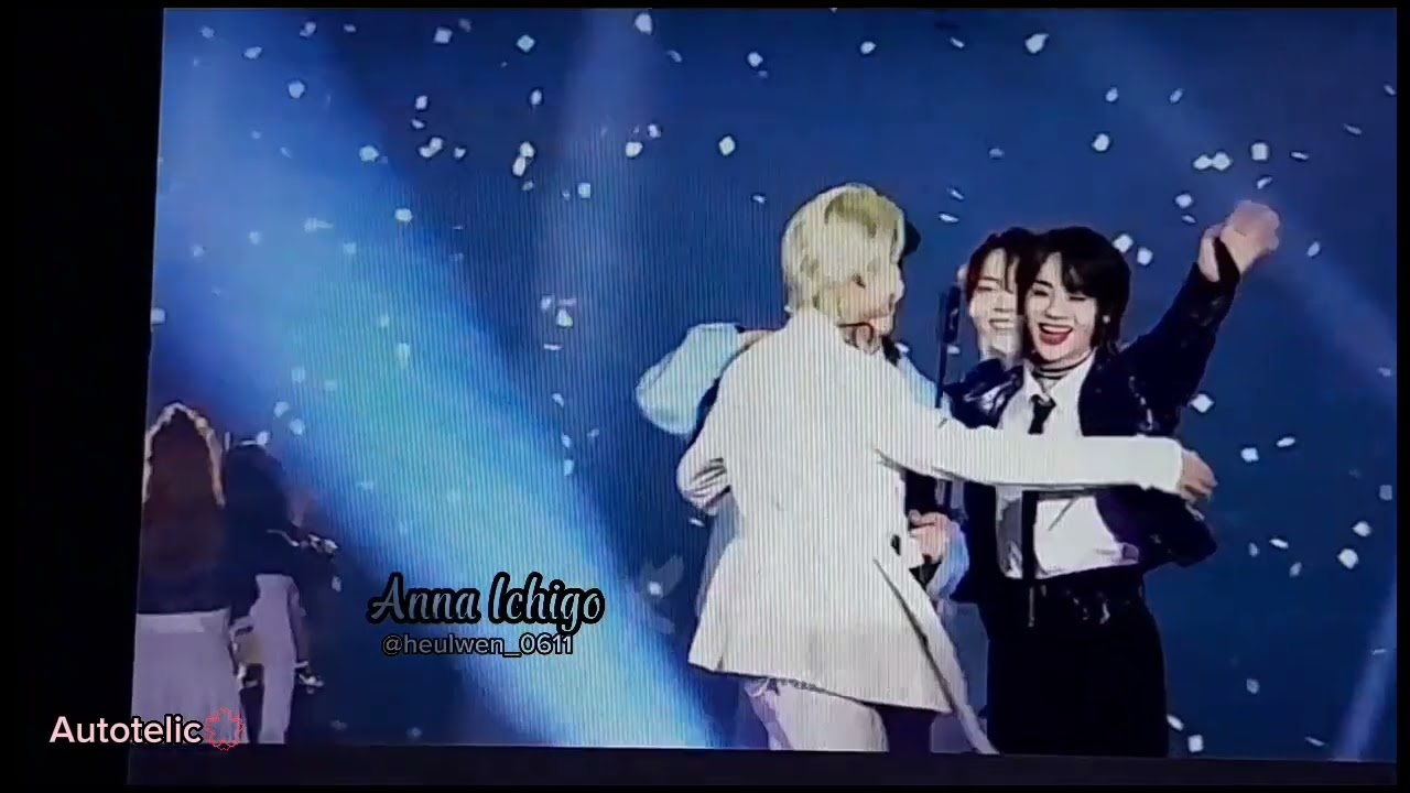 Hanbin đã rất vui vẻ khi gặp lại hội ae iland và 1 số người bạn khác🥰