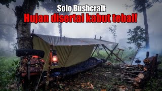 Solo Bushcraft Indonesia - Build Shelter Camp - Hujan Disertai Kabut