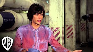 The 100 Devon Bostick Murphy Is A Roach Warner Bros. Entertainment