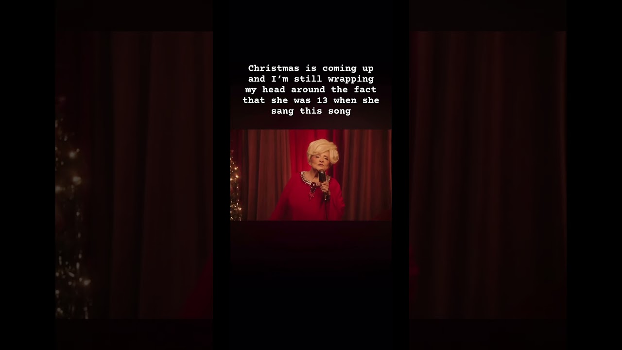 Rocking around the Christmas tree 