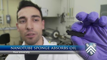 Nanotube sponge soaks up oil
