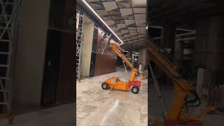 Lifting and Rotating a Large Glass Panel with a Smartlift SL 1009