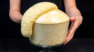 מאפה שמרים עם חמין, צ׳דר ועגבניות שרי