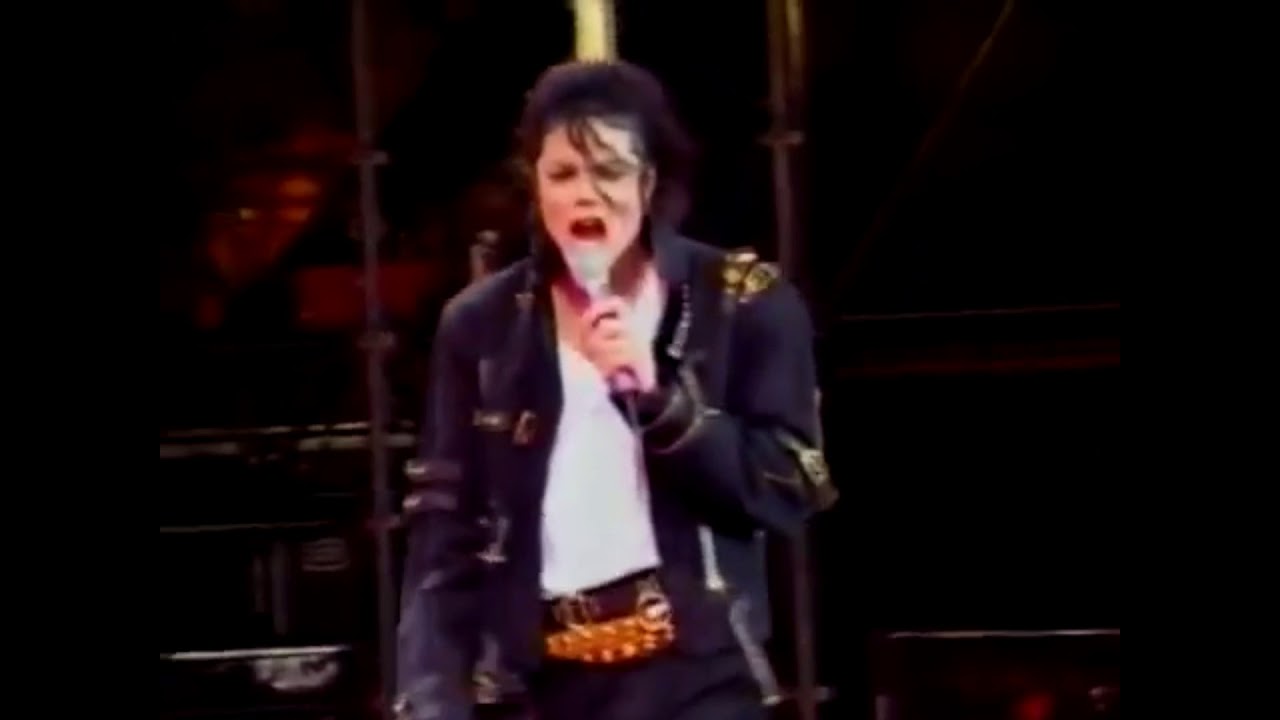 Michael Jackson Bad- Live Oslo 1992 (Live Studio Version)