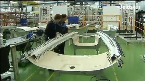 Enrique Zuazua. The project DYCON “Dynamic Control”