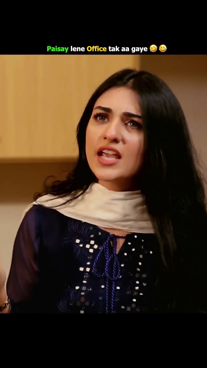 Paisay lene Office tak aa gaye ?? #sarahkhan #muneebbutt #shorts