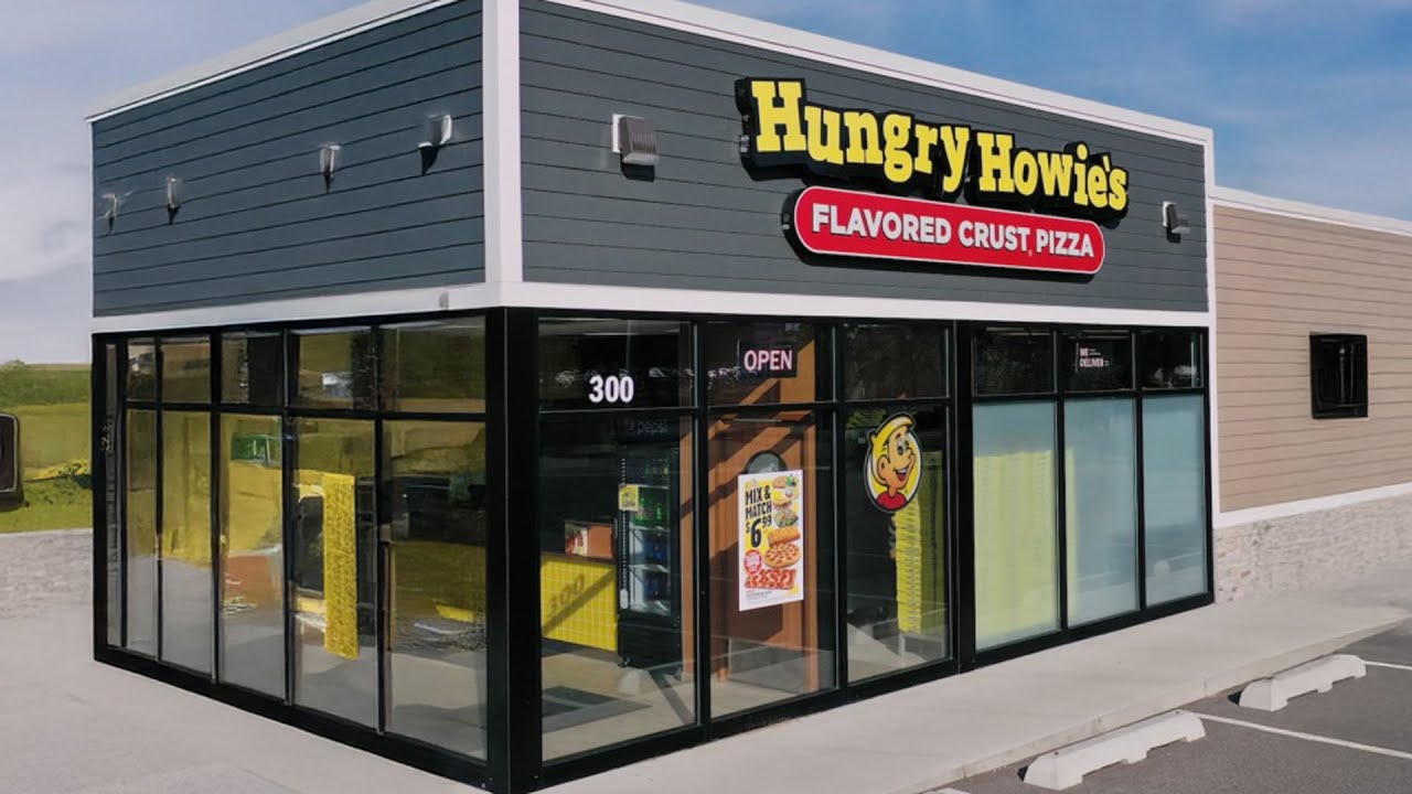Franchising with Hungry Howie’s Pizza