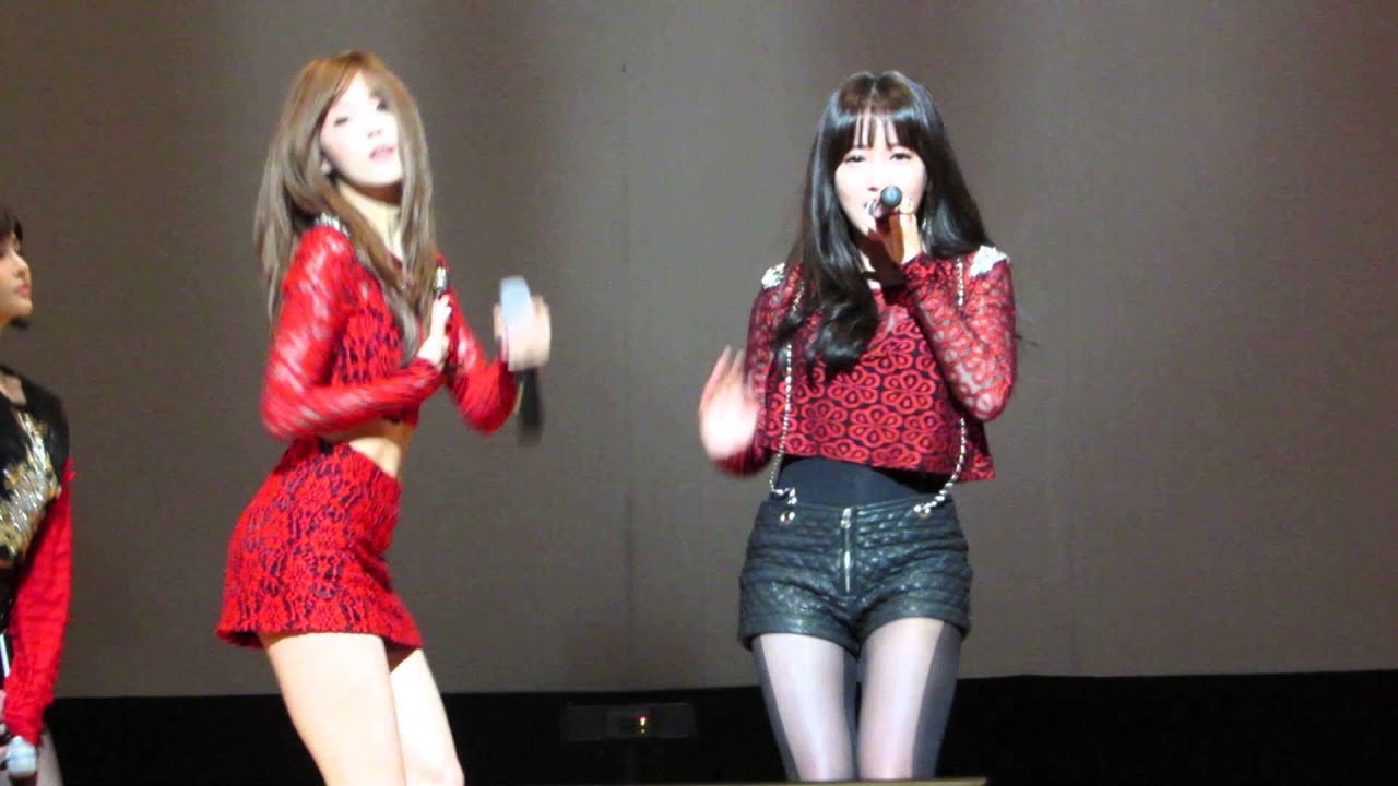 Sexy Love - T-Ara (티아라) Live @ 8th Love Garden Art Festival