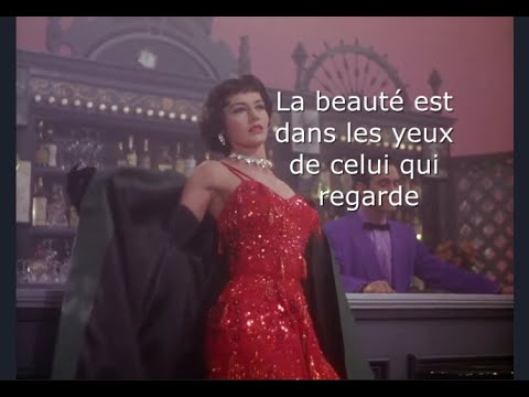 Vidéo: La beauté réside dans les yeux de tes amis