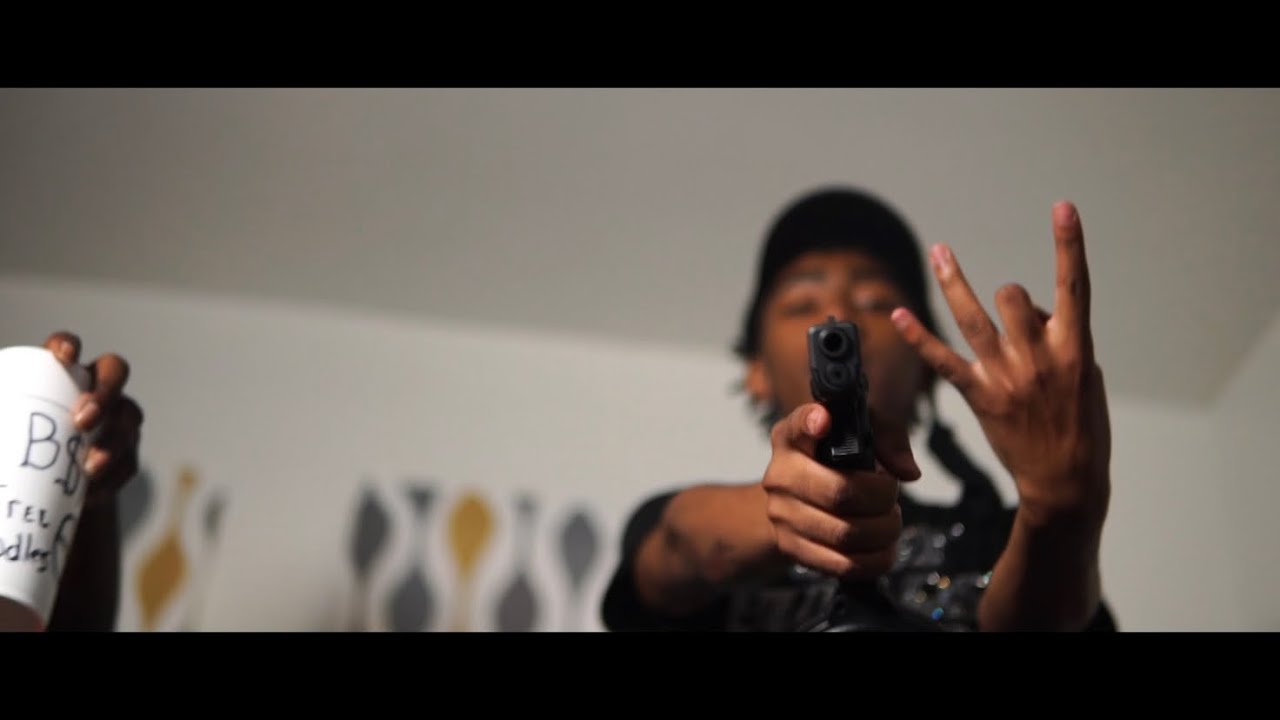 Watch Machio Hendrix - Anyways (Official Video) Shot by: @MikeProduction773 on YouTube Watch Machio Hendrix - Anyways (Official Video) Shot by: @MikeProduction773 on YouTube