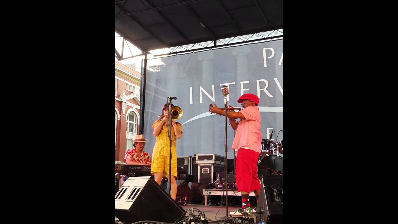 Kermit Ruffins on trumpet & Haruka Kikuchi on trombone in New Orleans