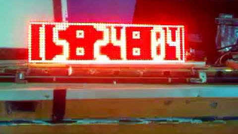 JWS ARDUINO UNO - P4.75 BLINK CLOCK.