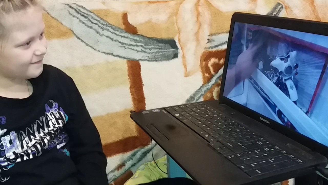 BABY REACTION TO A LOT OF CANDY , REFRIGERATOR FULL OF SWEETS