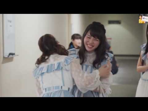 本番前にイチャつく麻倉ももと夏川椎菜【もちナン】