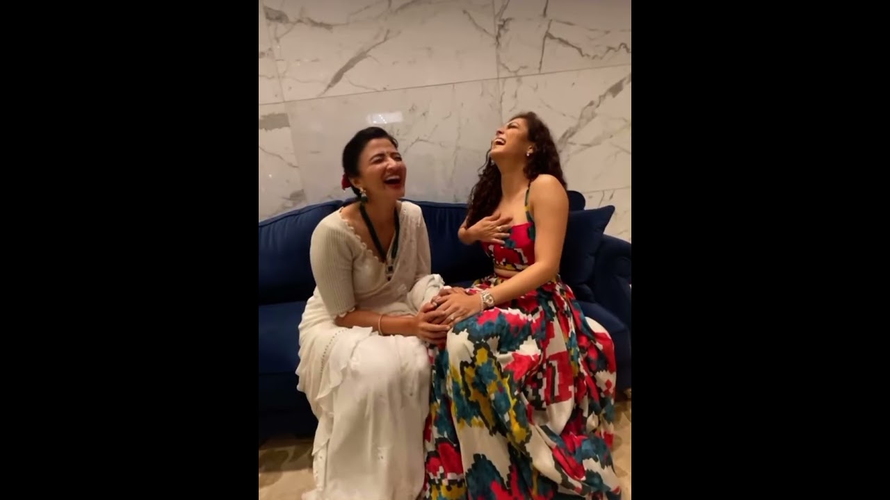 Drashti Dhami and her sister in law💕💕💕💕