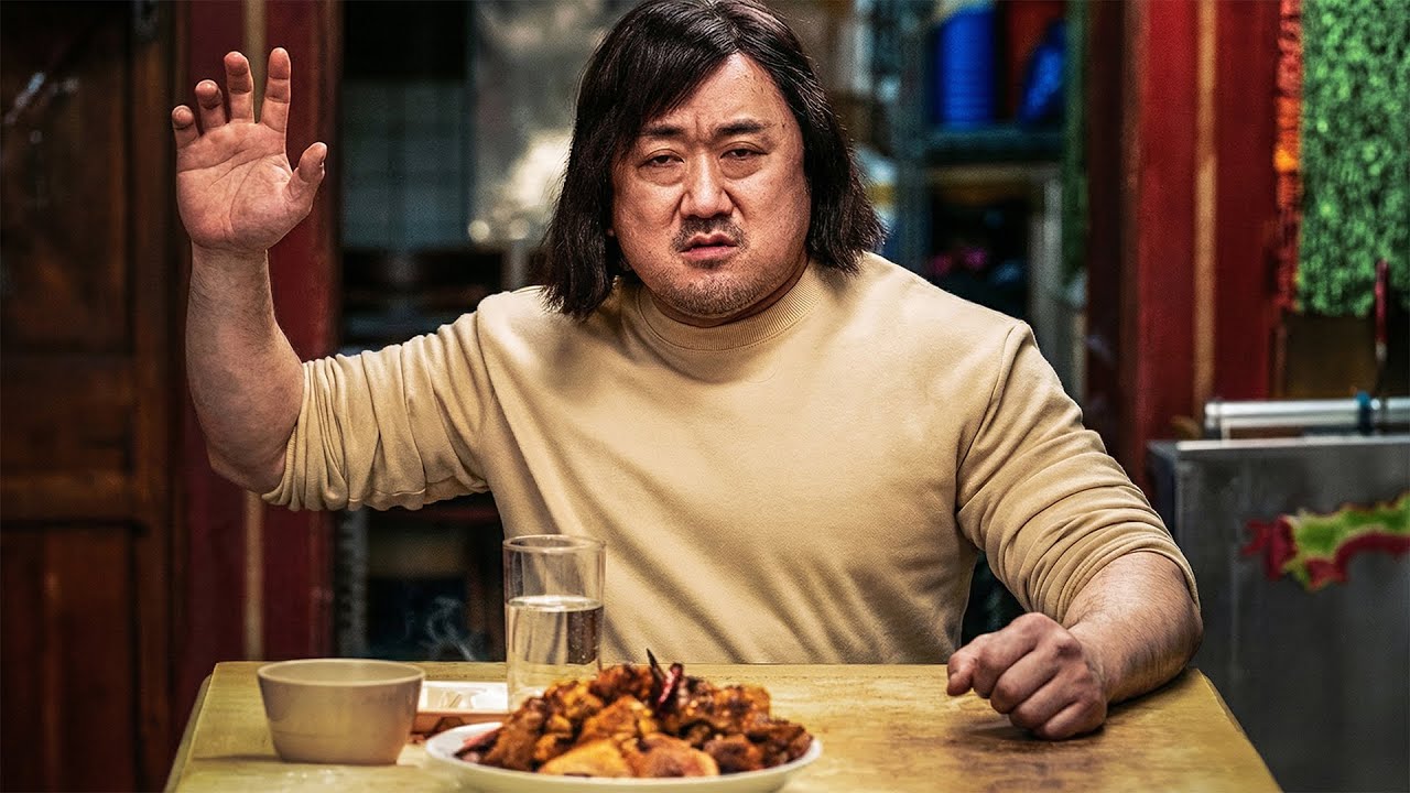 元極道の組長、正体を隠してラーメン屋の店主に。まさかの金髪チンピラに絡まれる！