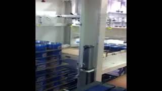 Layer palletisers