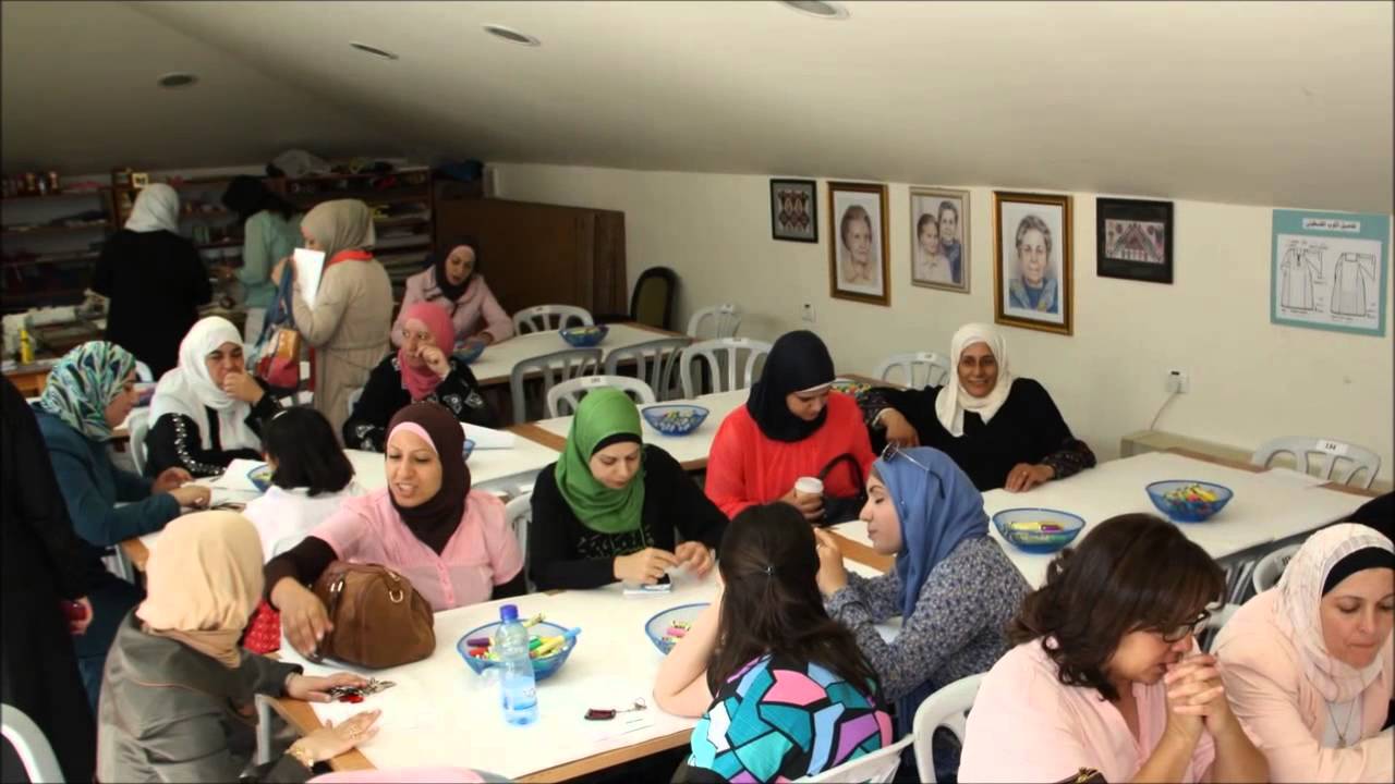 زيارة معلمات مدرسة دار الطفل العربي لمتحف التراث الفلسطيني