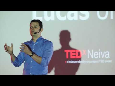 La paz la construimos todos en Colombia | Lucas Uribe | TEDxNEIVA
